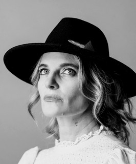 Suzanna Choffel