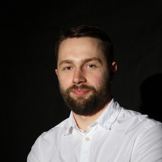 Maks Rayvan