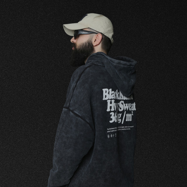 Xenral — artist photo