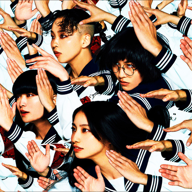 新しい学校のリーダーズ　サイン入りタペストリー　2種セット 新しい学校のリーダーズ | Spotify