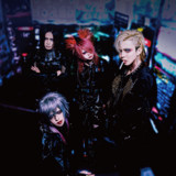 Biography | Z CLEAR OFFICIAL WEBSITE