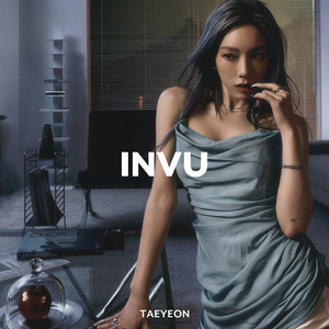 Écouter "INVU" de TAEYEON