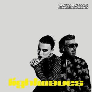 Écouter "LIGHTWAVES" de Benny Benassi