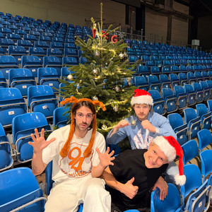 Écouter "Weihnachtslied 2022" de 01099