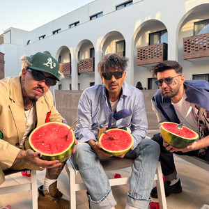 Écouter "M-am Trezit Obosit" de Smiley