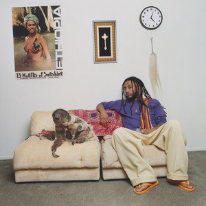 Écouter "Vacay" de Aminé