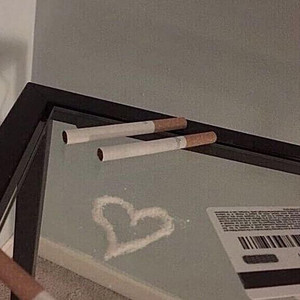 Écouter "Summertime Sadness - Techno" de TEKKNO