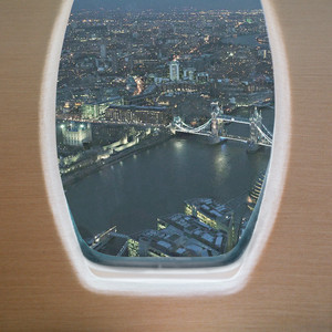 Écouter "Lightenup - Breakbot Remix" de Parcels