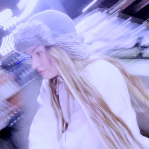 TURTLENEK | Thea Dora returns with gorgeous new single 'i'll quit