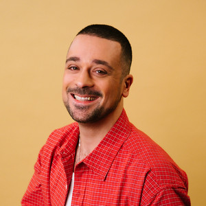 Écouter "Amore Mio (Vino e Musica)" de Pietro Basile