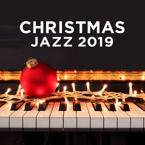 Écouter "Favorite Time Of Year" de Tori Kelly