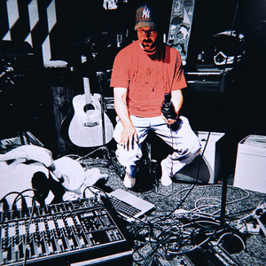 Single: Stevie Zita – Whatchu Want – START TRACK