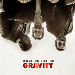 Écouter "Two Cousins" de Jeremy Ledbetter Trio