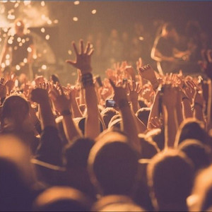 Écouter "chase the sun tekkno" de TEKKNO