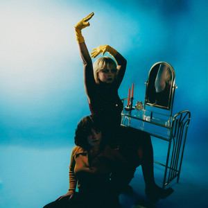 Sister punk duo Girl Tones release debut single 
