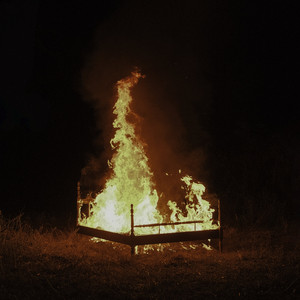 Écouter "Penhasco2" de Demi Lovato