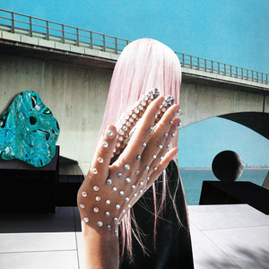 Écouter "Everything But You" de Clean Bandit
