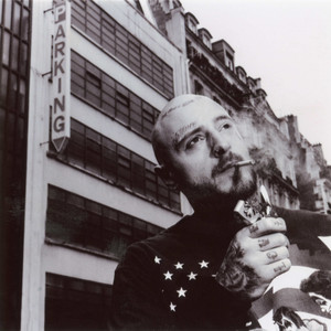 Écouter "Malavida" de Django