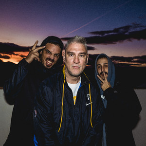 Écouter "Salud y Libertad - Con Foyone & Sceno" de Foyone