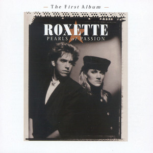 Écouter "It Must Have Been Love (Christmas for the Broken Hearted)" de Roxette