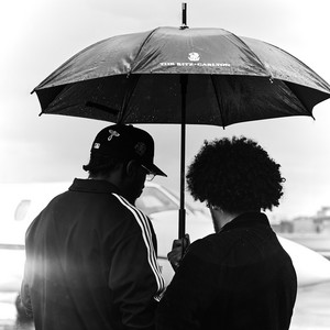 Écouter "WE THE HOTTEST IN HERE" de reezy