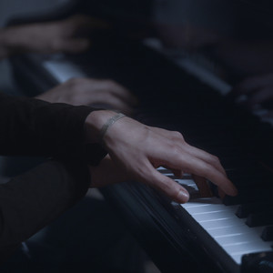 Écouter "Idea 25 - Slowed + Reverb" de Andrea Vanzo