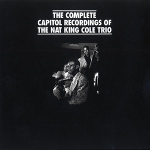 Écouter "Beautiful Moons Ago" de Nat King Cole Trio