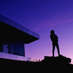 Écouter "Gibraltar" de Soto Asa