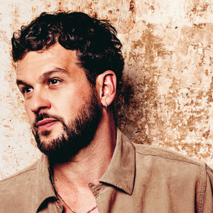 Écouter "Eau de javel" de Claudio Capéo