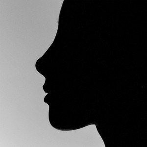 Écouter "Step By Step" de Crush