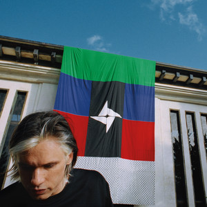 Écouter "Ensemble" de Orelsan
