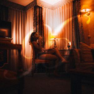 Écouter "Je me souviens de tout" de Tayc