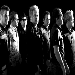 Écouter "El satánico Dr.Cadillac" de Los Pericos