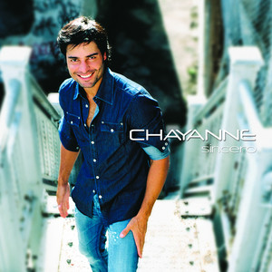 Écouter "Sentada Aqui En Mi Alma" de Chayanne