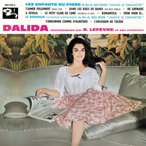 Écouter "T'aimer follement" de Dalida