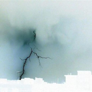 Écouter "At Night" de LUCKI