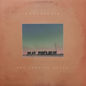 Écouter "August 10" de Khruangbin