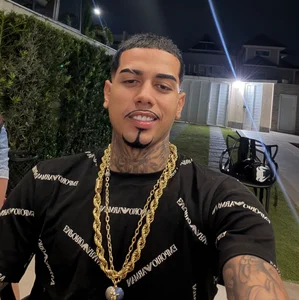 OS MENORZIN É QUENTE NÃO ACEITA ENQUADRAÇÃO SE TENTA PARAR OS CRIA VAI TOMAR LHE UM RAJADÃO