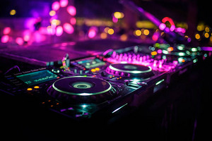 DJ cover