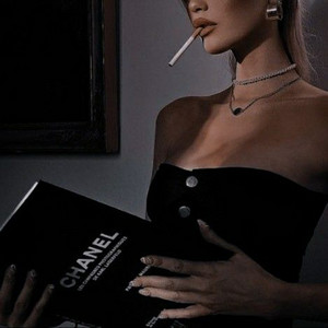 main character energy 💅 you’re the hot mafia boss playlist cover