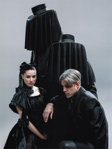 Confidence Man | Spotify