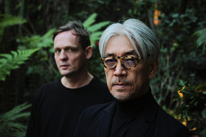 Alva Noto + Ryuichi Sakamoto Discography - playlist by gh_cl | Spotify