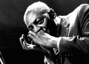 Classic Harmonica Blues — cover art