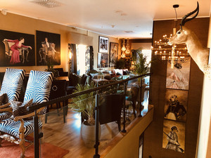 Bomans living room
