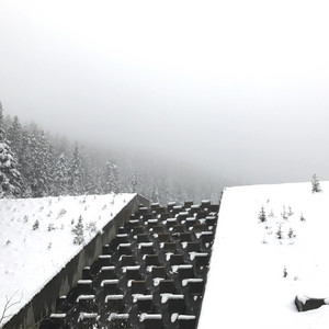 Isolation Radio