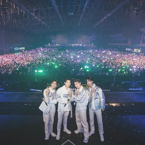 F4 Thailand: SHOOTING STAR CONCERT - playlist by Gigi777 | Spotify