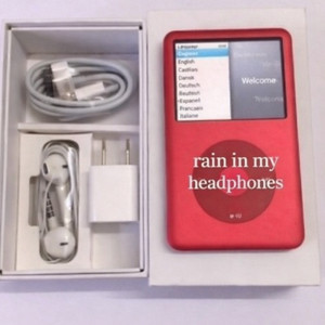 rain in my headphones playlist cover