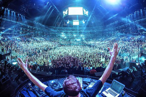 EDM