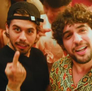 É Que Eu Vou Pegar Na Sua Mão, Vou Querer Te Da Beijão / Você Vai Vê Que Homem É Homem E Moleque É