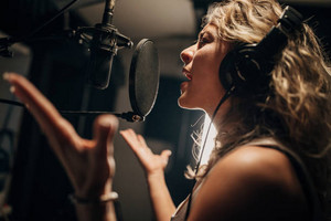 Studiotime- electropop amongst cover